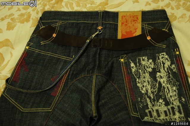 『分享』Ijin Back Strap Classic Straight Jean