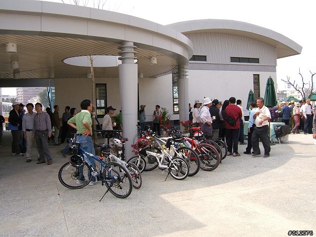 [自行車道志工]第二組右昌公園剪綵花絮.