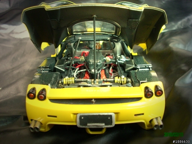 (新手作品分享) tamiya 1/24enzo超跑