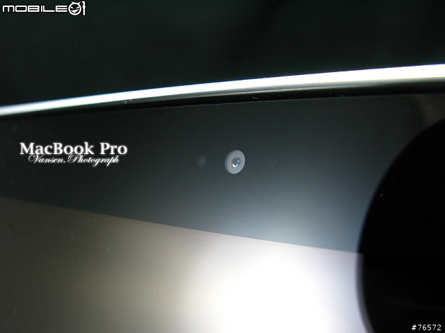 2011. MacBook Pro 13" 極速光速團入手＋高畫質開箱＋簡易心得