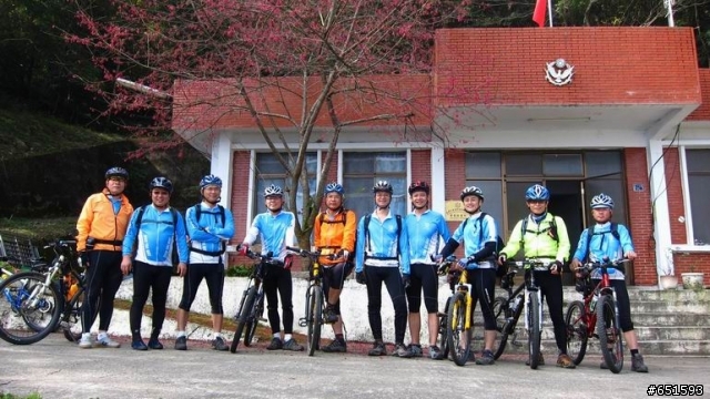 20110226來去高雄寶來小關山林道off road