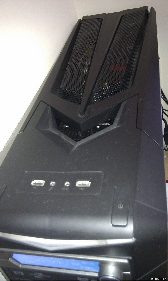 連續假日來幫愛妻 intel i7 換新家囉!