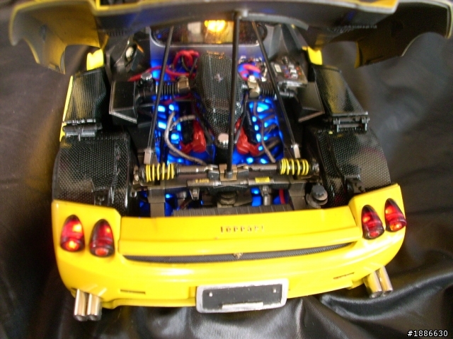 (新手作品分享) tamiya 1/24enzo超跑