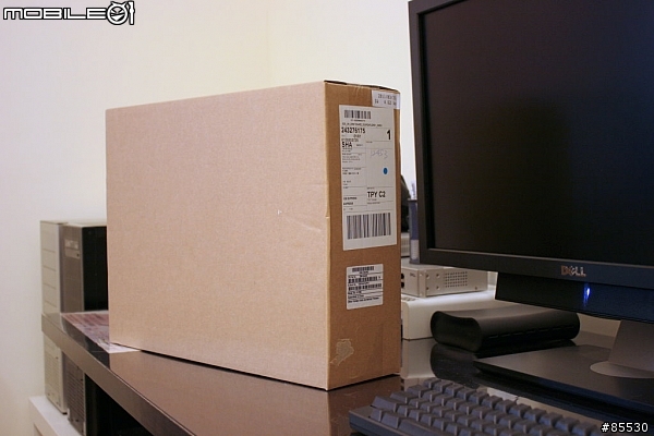 [敗家] 2011 MacBook Pro 15" + 120GB SSD + 8GB RAM 台灣版開箱 (更新：03/31 改裝第二顆硬碟)