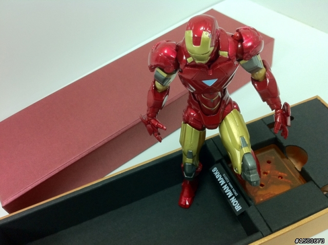 海洋堂輪轉特攝系例【IRON MAN】精美小套房