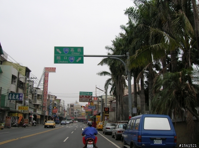 2011-0326阿里山霧中獨騎