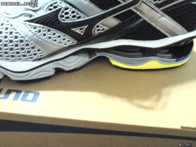 我的Mizuno Wave Creation 12∞