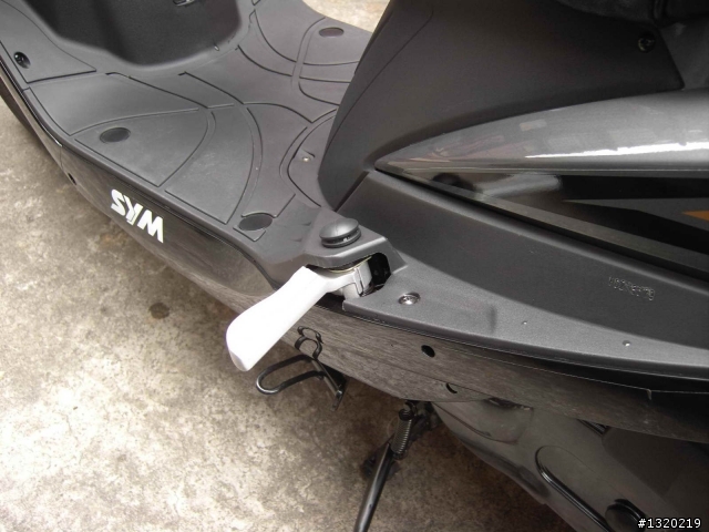(開箱)GT125及偽噴射新勁戰的開箱文..