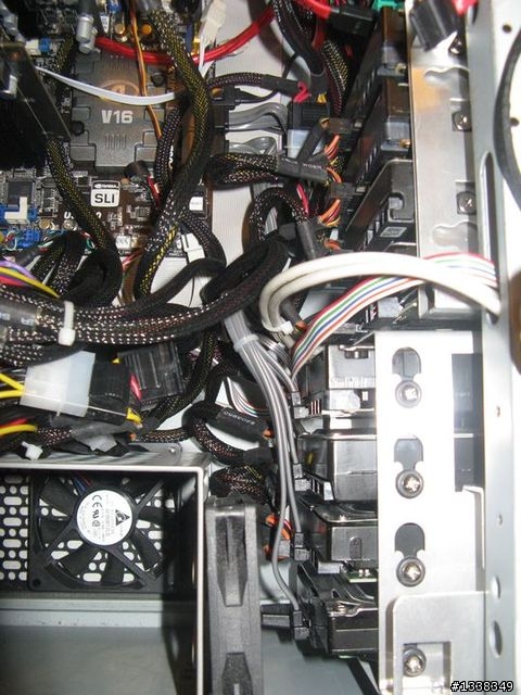 非一般的組裝機ASRock P67 Extreme6+i5-2500k & 家用主役電腦30TB容量達成