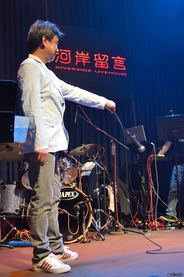 請問全片幅的機子才能拍出這樣清晰的照片嗎?