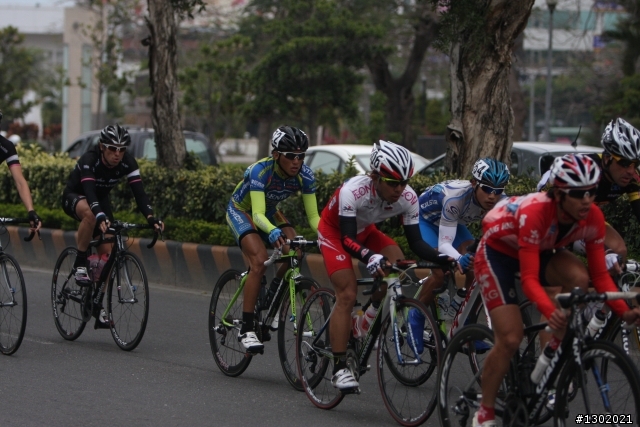 2011 國際自行車環台賽 第7站  台南市政府前照片