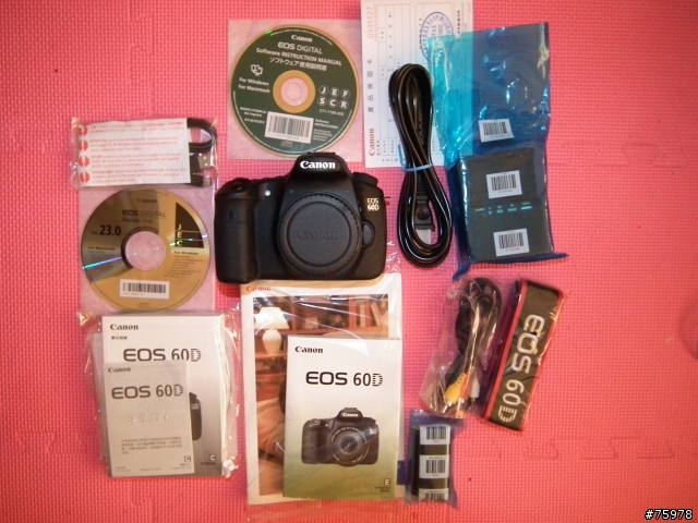 人生的第一部數位單眼EOS 60D  開箱照