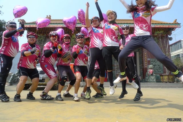 [分享]吃喝玩樂拜客到底●2011大甲媽祖萬人崇BIKE~讚啦!