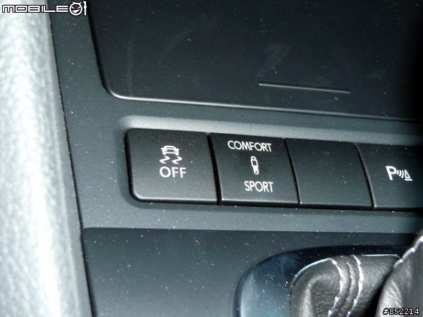 GOLF R 簡易開箱文~~(圖多!請耐心等候)