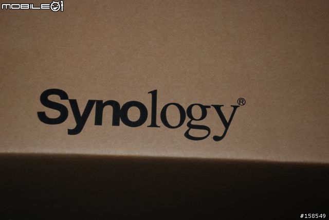 開心的Synology RS2211+ 和 RX1211 簡單開箱照
