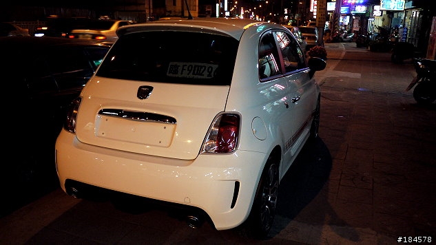 [開箱][圖超多]全台第一開箱,Fiat 500 Abarth 性能毒蠍!