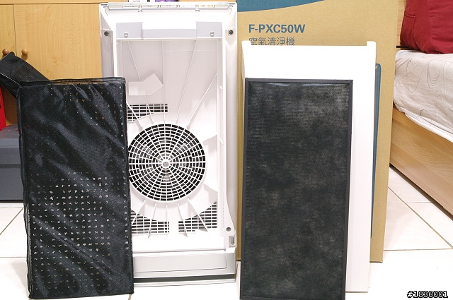 [開箱] Panasonic 國際牌 F-PXC50W 空氣清淨機 (在 #10 有補圖喔)