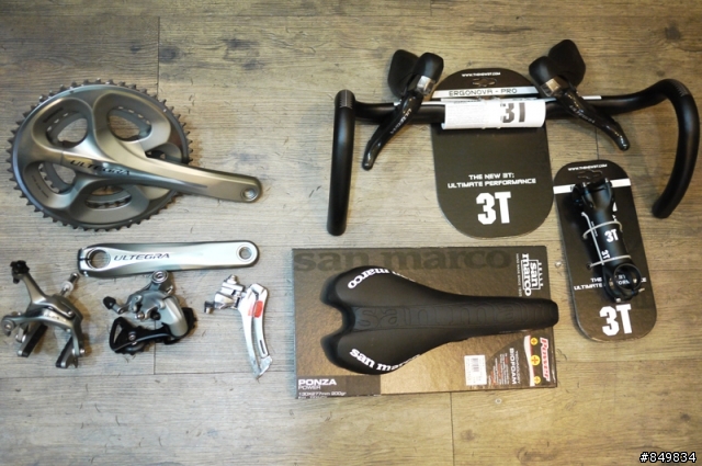 [7.01kg] Cervelo SOLOIST CSC車隊版碳纖維公路車架，誕生全記錄。