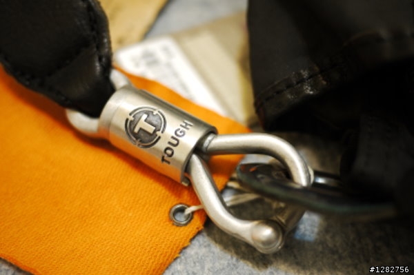 《開箱》香港帶回的tough jeans礦工包