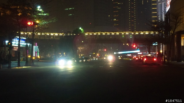940sh夜拍實圖!! 簡直可以和一般數位消費相機對抗了!