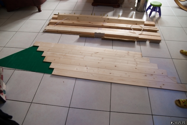 [DIY] 八角窗台使用杉木壁板大改造
