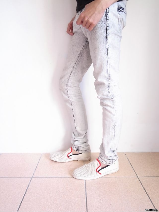 [ 開箱 ] REVOLVE到貨!!! RIVIERAS 及 DR. MARTENS MANTON  同場加映我的鞋們 圖多!!!