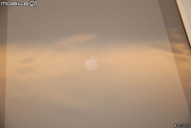 【iPad 2開箱+隨身保護套】我的第一台iPad～