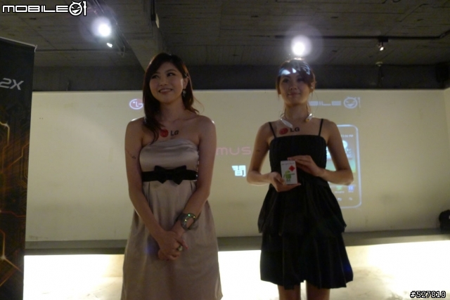 [LG Optimus 2X強勢登場！]台灣第一支上市的雙核心手機～