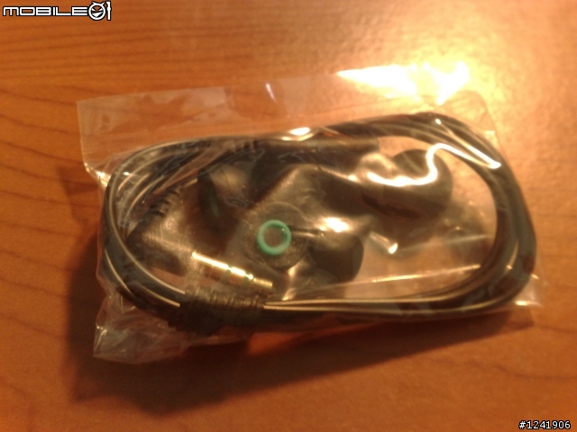 [開箱]  原音重現SONY MDR-EX310SL
