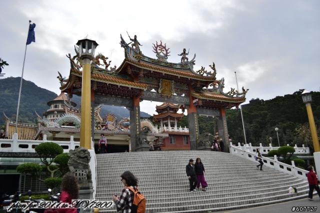 d3100 賞櫻之旅新手貼.原圖..再請大大們從新給意見
