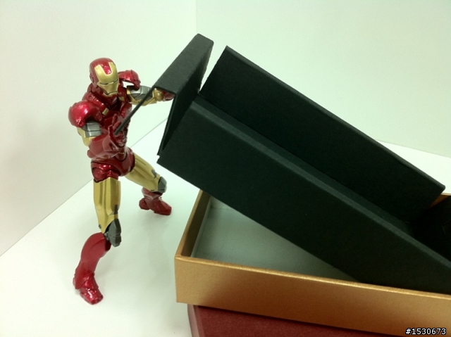 海洋堂輪轉特攝系例【IRON MAN】精美小套房