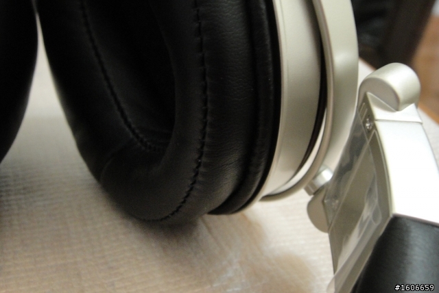 首發開箱 Denon AH-D7000