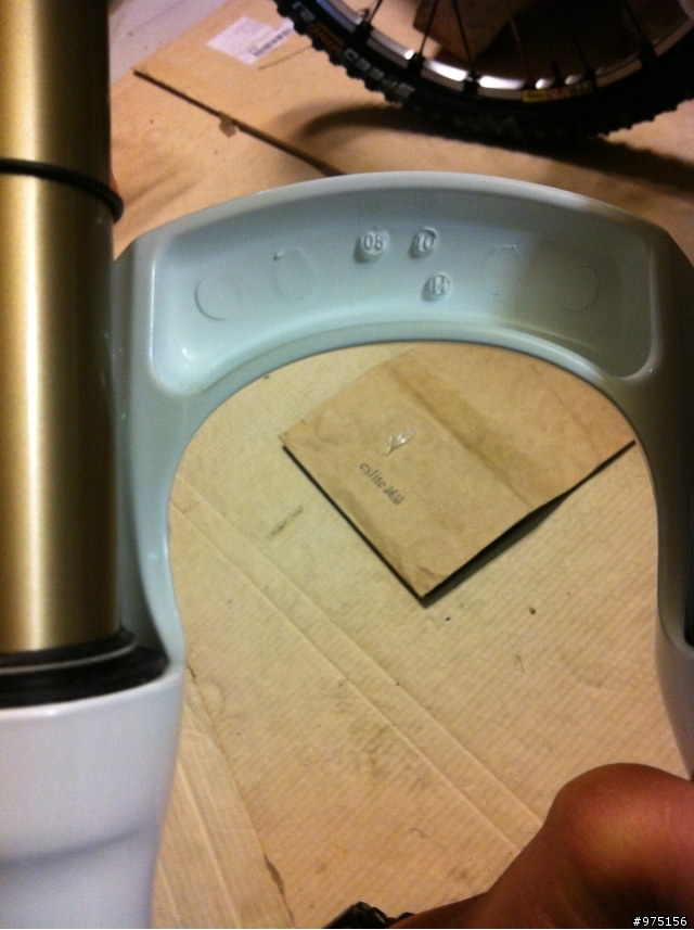 如何分辨前叉行程呢??