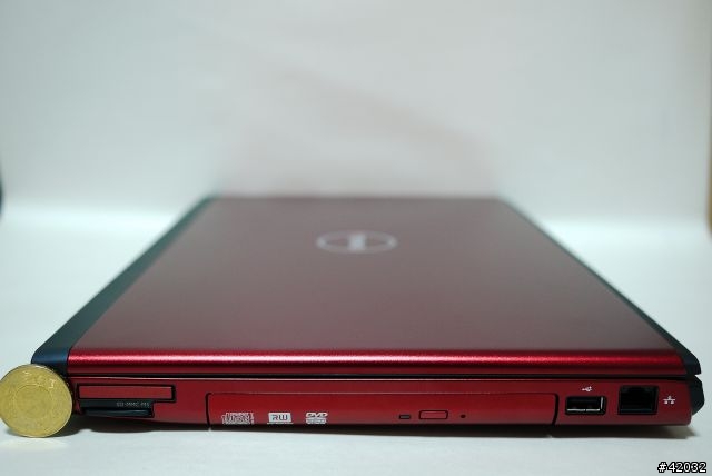[開箱+簡測] Dell Vostro 3500 苜蓿紅
