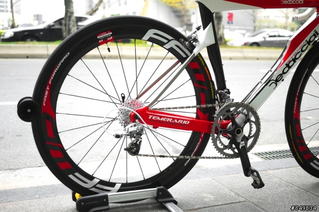 [6.9kg] 風見真樹 の Dedacciai TEMERARIO 一級碳纖維公路車