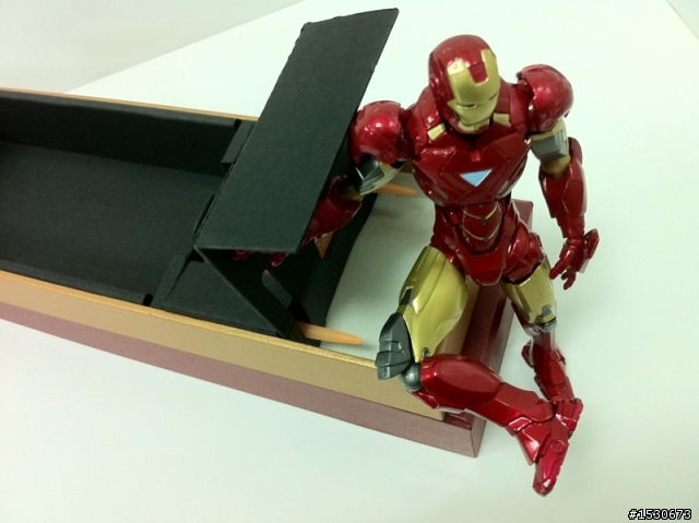 海洋堂輪轉特攝系例【IRON MAN】精美小套房