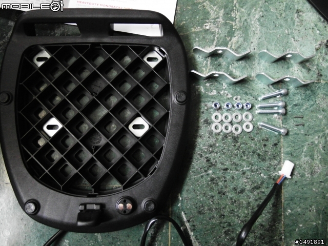 [開箱] GIVI E230 含燈版安裝ON ADDRESS 125