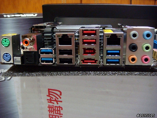 更換華擎P67－Extreme6 B3 主機板 (含圖說 DIY)