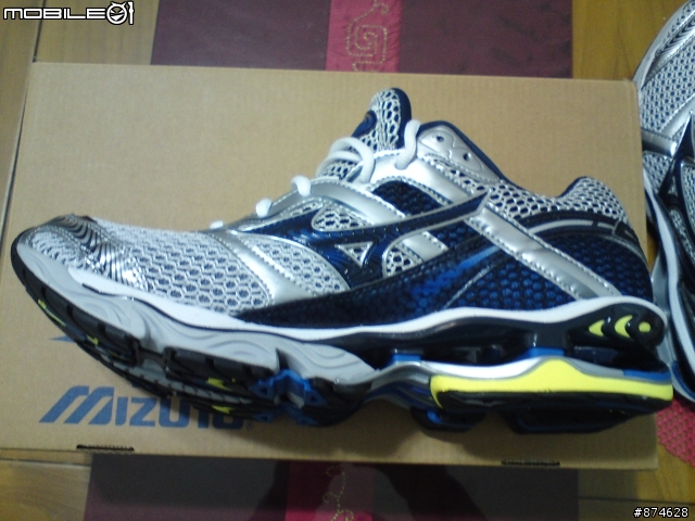 我的Mizuno Wave Creation 12∞