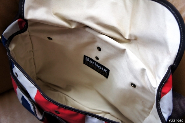 【分享】Barbour 英國國旗包 (03.06 補實背圖)