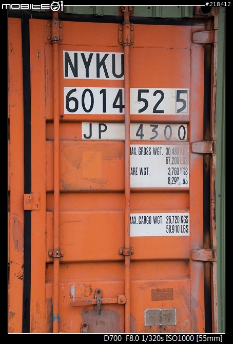 全幅時代nikon 18-200mm VR2的去留？