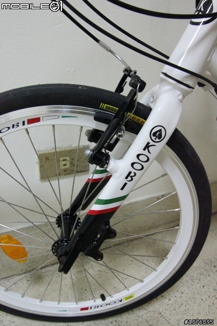【開箱】 KOOBI 入門款24速小徑車