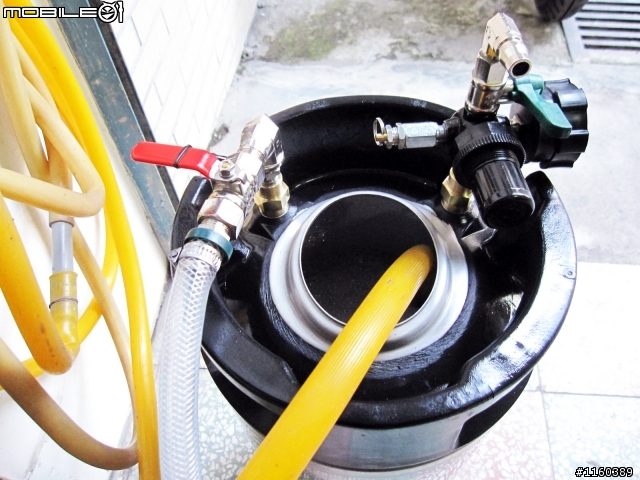 [開箱-圖文多]可樂桶泡沫機&首次範例自助洗車XD