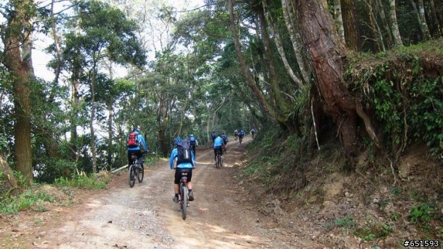 20110226來去高雄寶來小關山林道off road