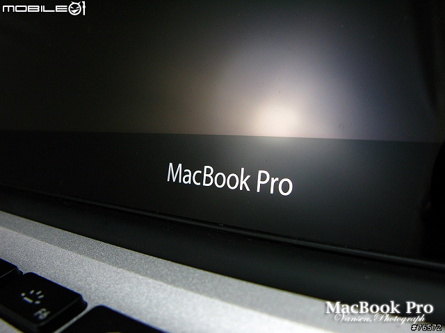 2011. MacBook Pro 13" 極速光速團入手＋高畫質開箱＋簡易心得