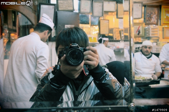 人生第一台單眼60D   加15-85...............