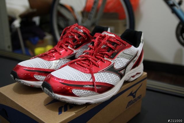 開箱文 : Mizuno Idaten GR 與 Rider14 我的路跑訓練夥伴