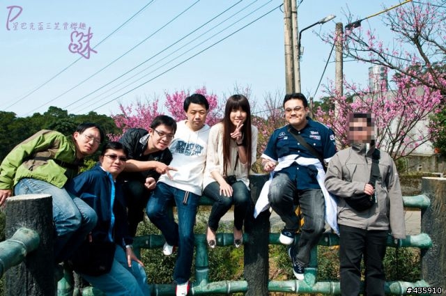 小女子想破頭-所以沒標題之四手聯彈 星巴克盃