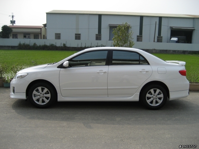 3/4 Altis 10.5 代 1.8E 白 小開箱  Add some pics 9/20