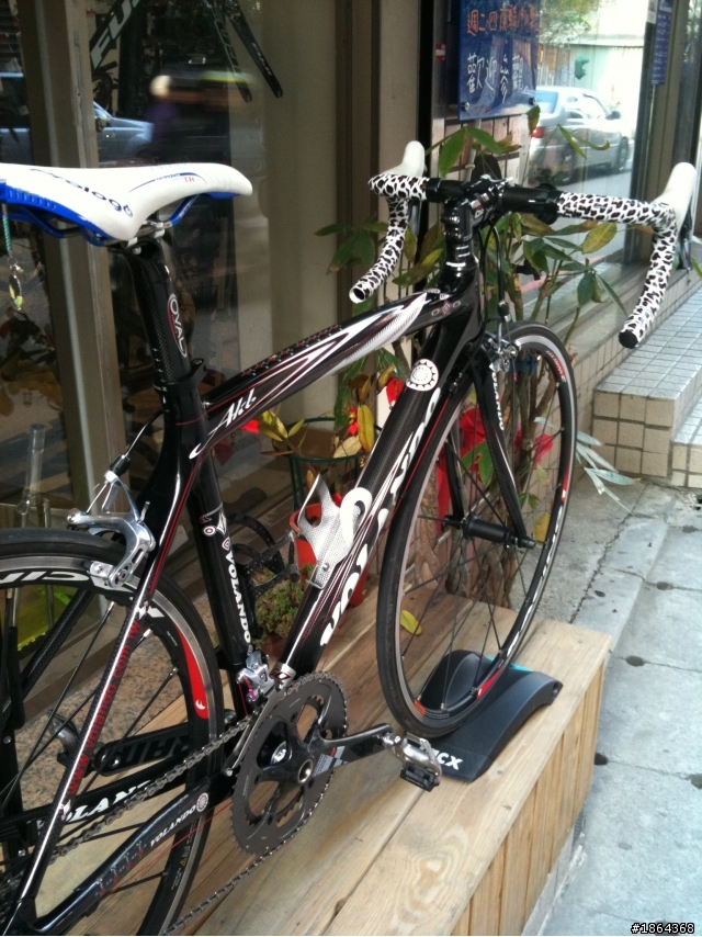 【開箱分享】熱情如火的VOLANDO Alib+ SRAM RED + 跑1